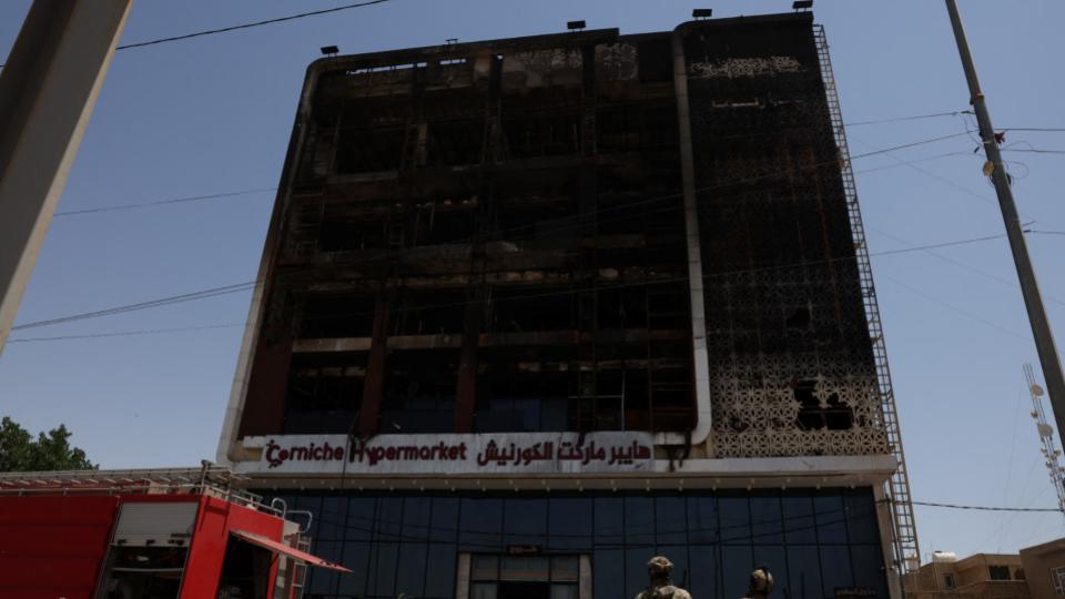 Massive fire in hypermarket kills 50 in Iraq’s Wasit province