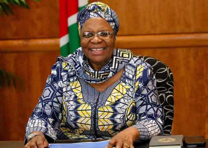 netumbonandindaitwahsworninasnamibia’sfirstfemalepresident