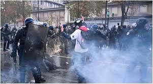 France protesters tear-gassed, clash with cops as over 4 lakh join anti-govt stir