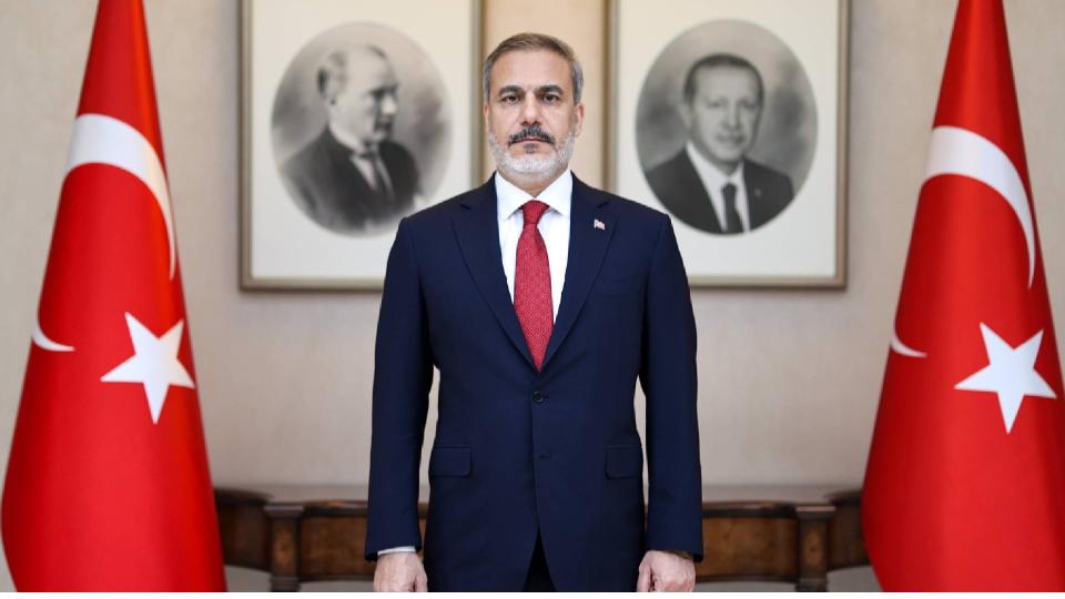 Turkey blames Israel strikes for worsening Syria crisis