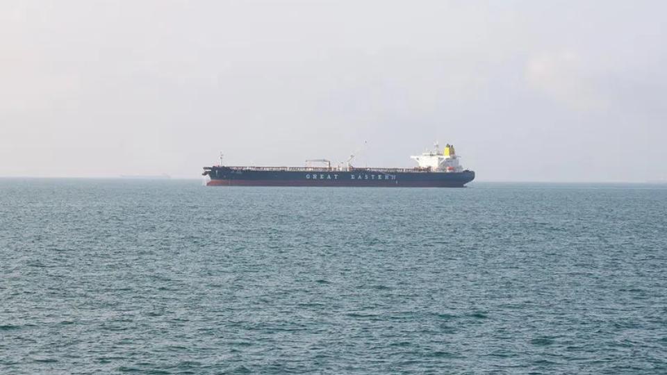 First LNG tanker crosses the Strait of Hormuz chokepoint