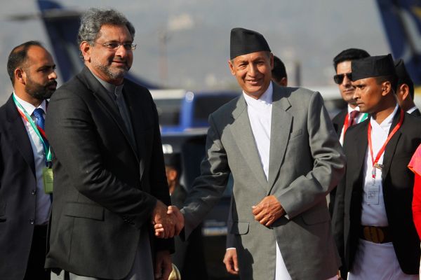 pakpmkhaqanabbasiarrivesinnepal