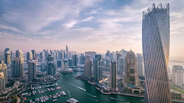 uaerelaxesrestrictionsallowsresidencypermitholderstoreturnfromindiaothercountries