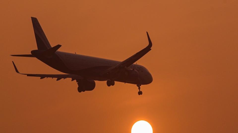 Saudi, UAE airlines act as Airbus orders urgent safety fix for A320 aircraft