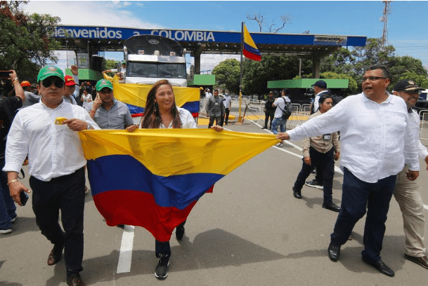 Colombia, Venezuela reopen their border after years of impasse