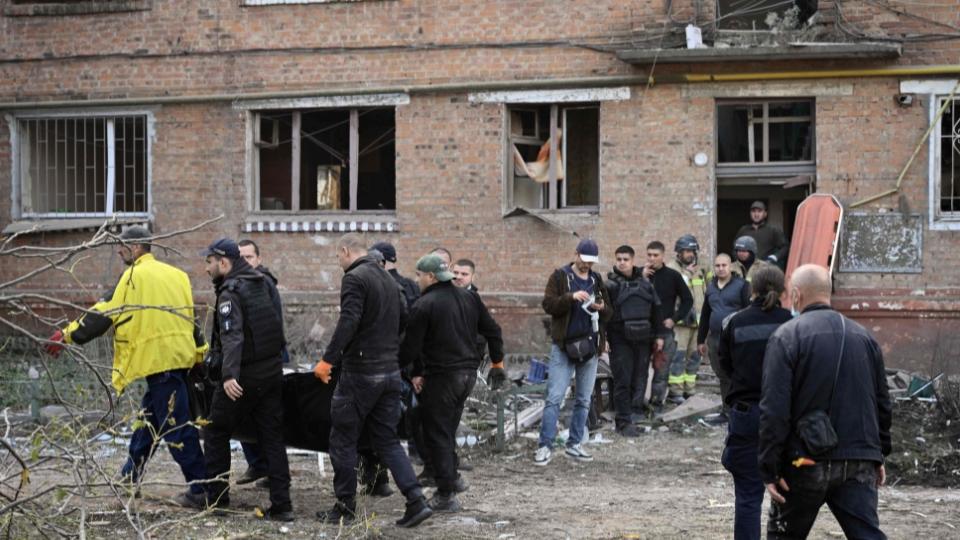 Five Children Among 28 Killed in Russian Strikes on Ukraine