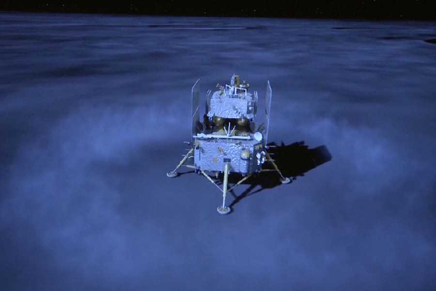 China’s Chang’e-6 Probe Begins Return Journey From Moon’s Far Side