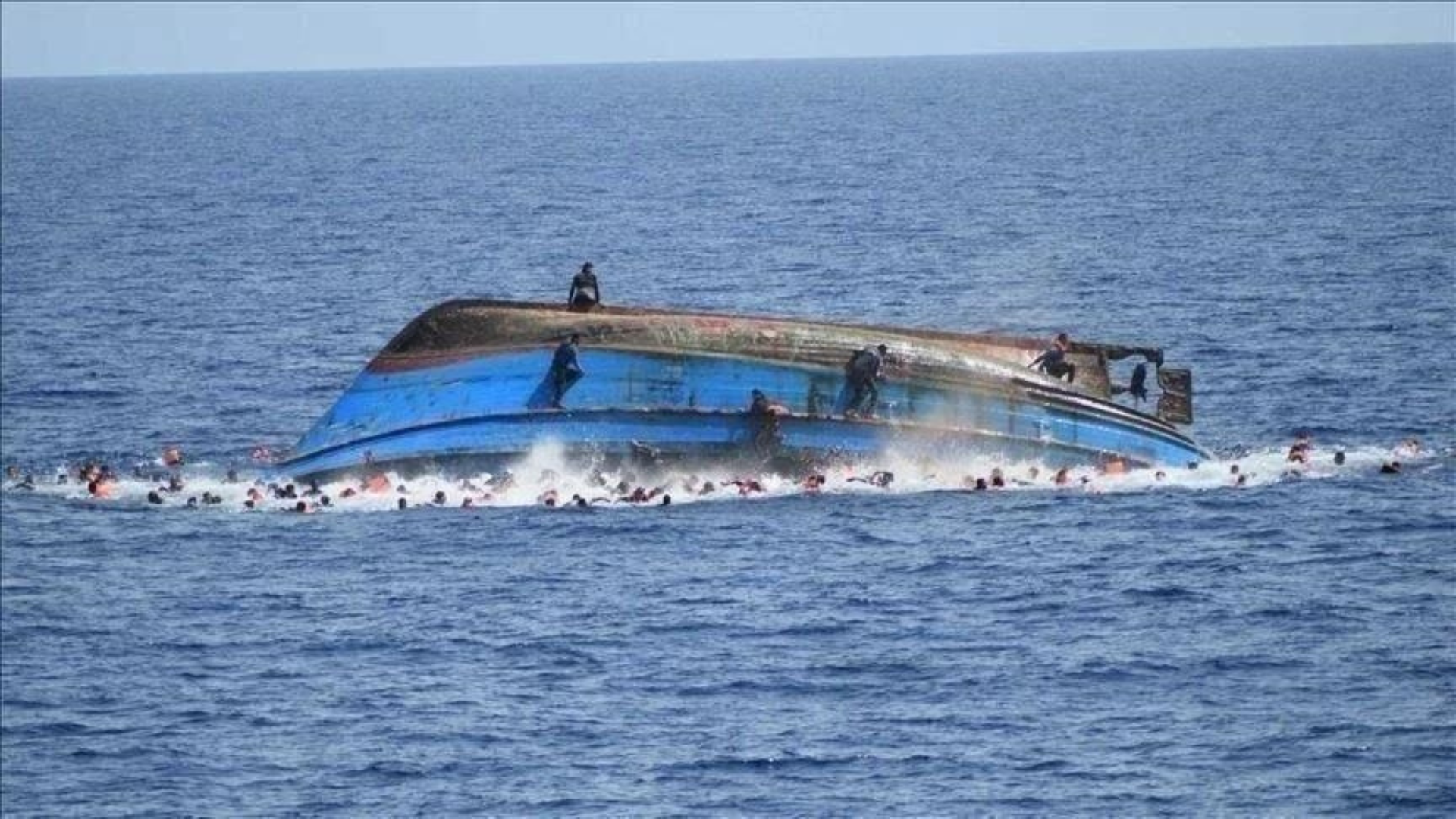 68 dead 74 missing after migrant boat capsizes off Yemen coast