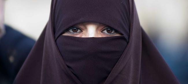 germanstatebansfullveilinbidtoincreasechristianvalues