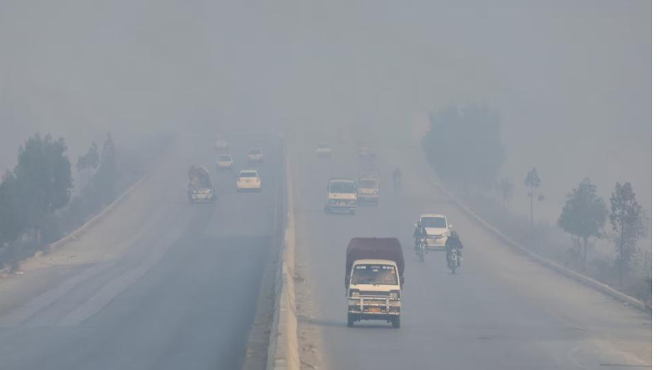 Pakistan Ranked Most Polluted Country In 2025 Year