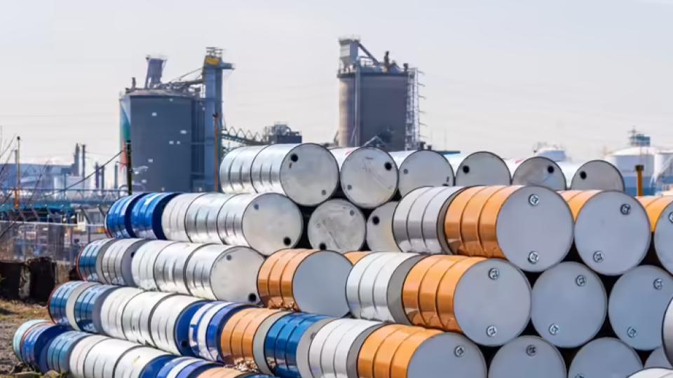 US Rules Out Renewal of Waiver Allowing India to Buy Oil From Russia