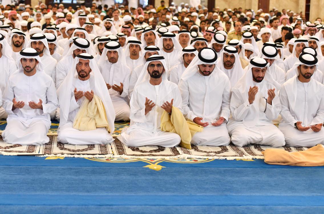 sheikhmohammedtoperformeidprayeratzabeelmosque