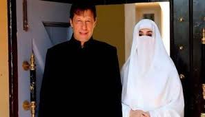 islamabadhighcourtsuspends14yearjailtermofformerpakistanipmimrankhanhiswife