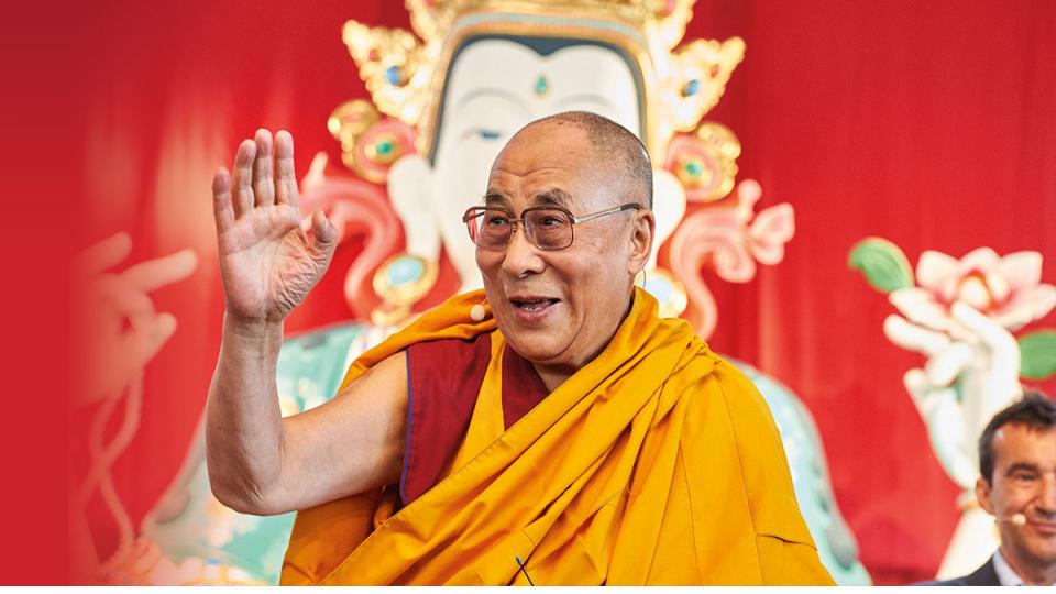 Dalai Lama Backs Pope’s Call for Dialogue on West Asia