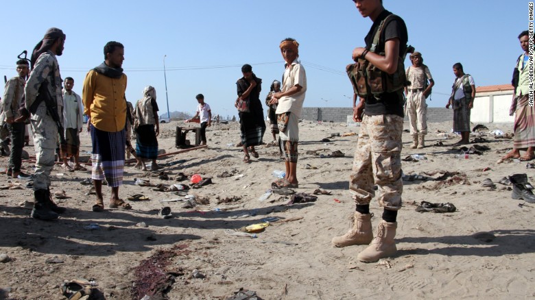 suicidebomberkillsmorethan40inyemen