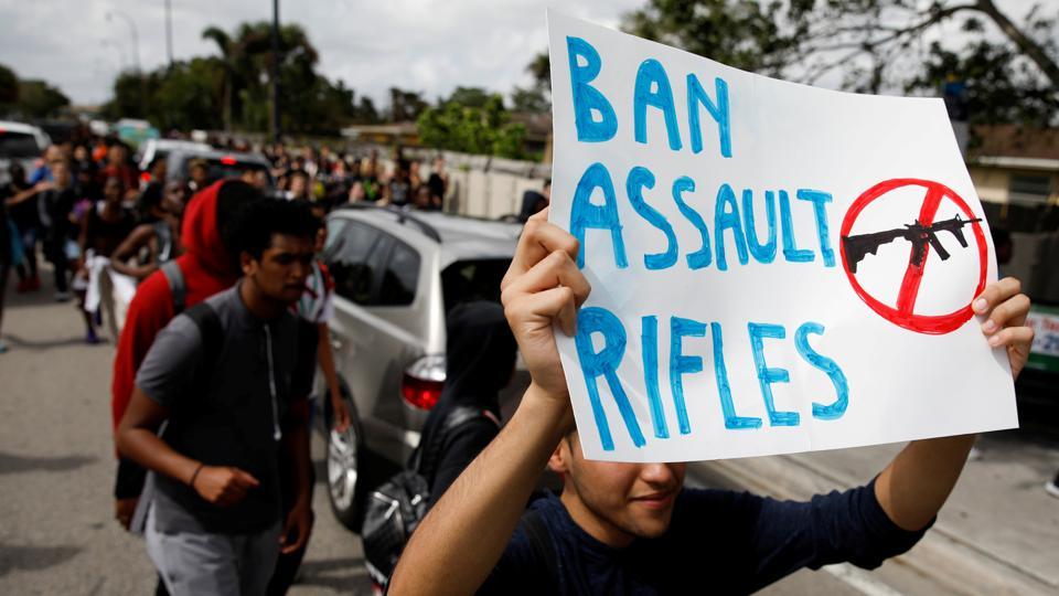 floridapassesbilltorestrictgunsarmsometeachers