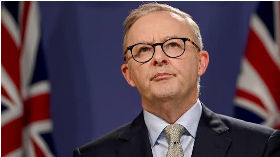 PM Anthony Albanese Apologises Over Crude Kylie Minogue Remark
