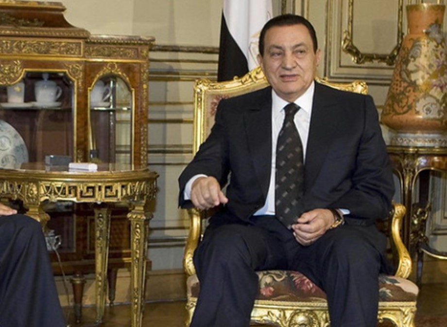 egyptholdsfullhonorsmilitaryfuneralforhosnimubarak