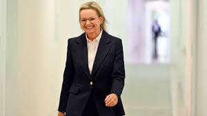 Australia: Sussan Ley becomes first female opposition leader 