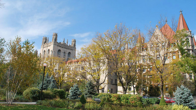indianamericancouplegifts$35mnforsanskritstudiesatchicagouniversity