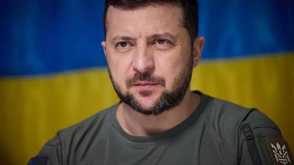 ukrainianpresidentvolodymyrzelenskiyfiresseniormilitarycommander