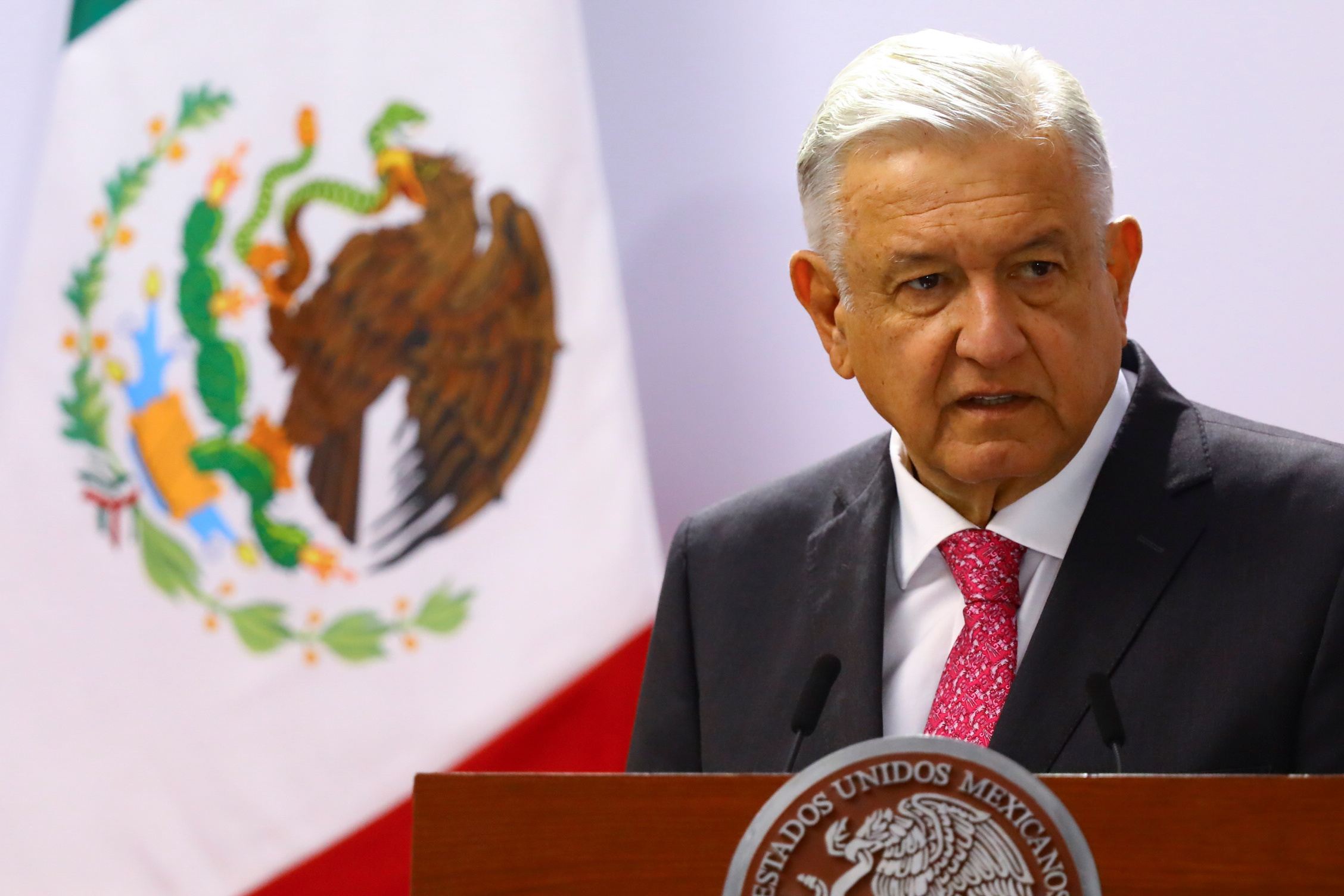 mexicanpresidentproposes3mencommissionforworldpeace