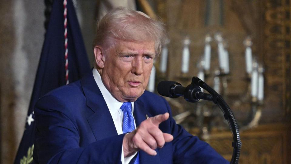 Trump warns India of massive tariffs over Russia oil purchases