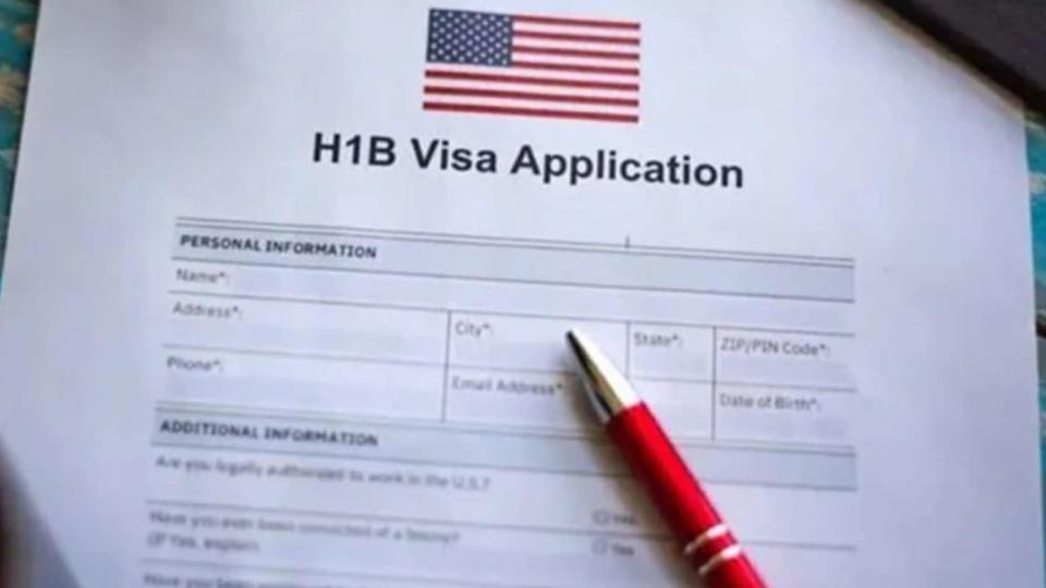 Texas Halts New H-1B Visa Petitions at State Agencies, Universities