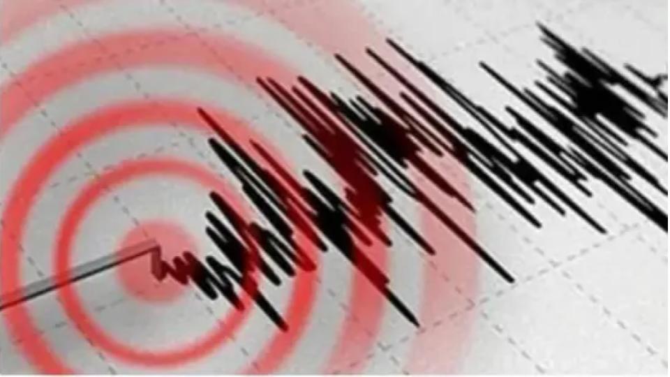 7.4 magnitude earthquake strikes off Russia’s Kamchatka coast