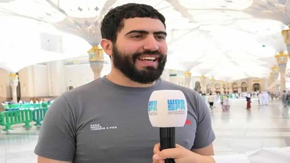 Video of French pilgrim walks 8,000 km to perform Umrah 