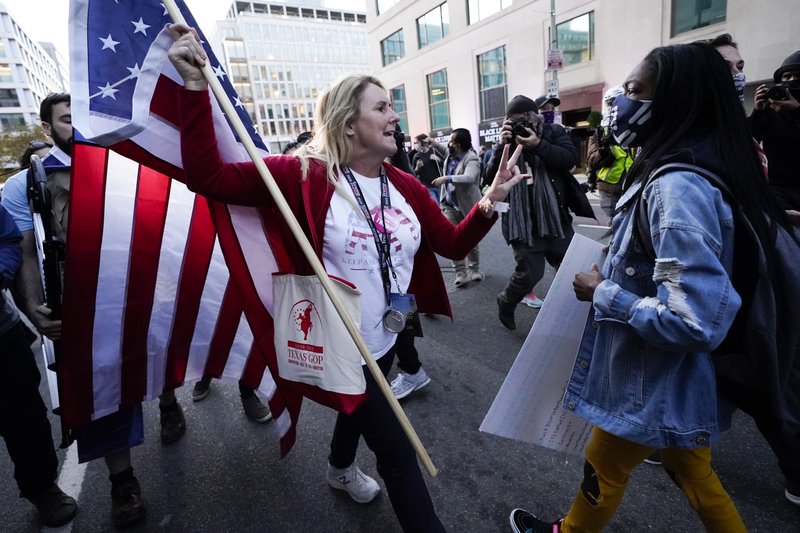 nearlytwodozenpeoplearrestedintrumpprotestsinwashington