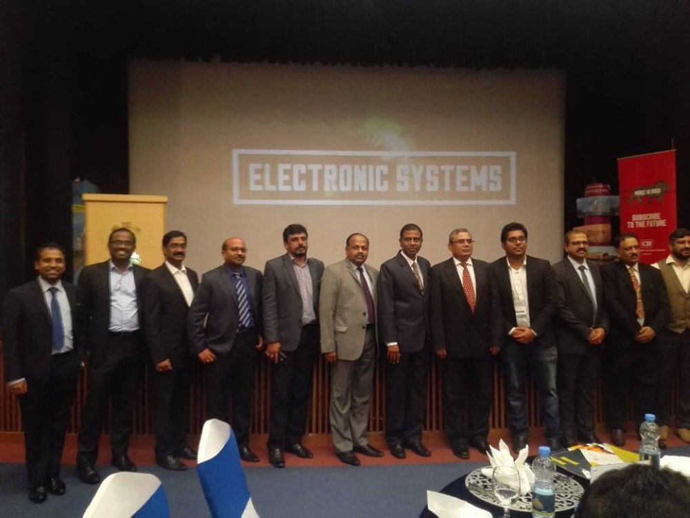 indianembassyorganisesbusinessmeetingforparticipantsofcomex