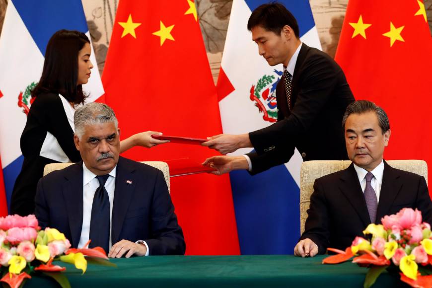 dominicanrepublicforgesdiplomatictieswithchina