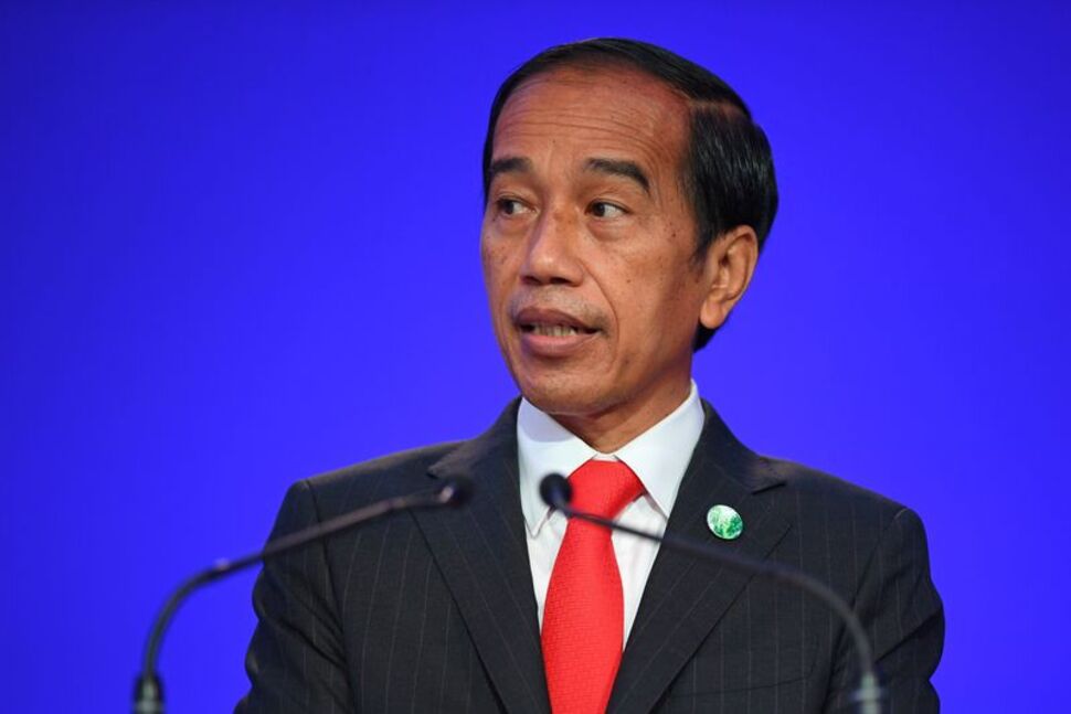 Indonesian President Joko Widodo announces to lift ban on Palm oil exports