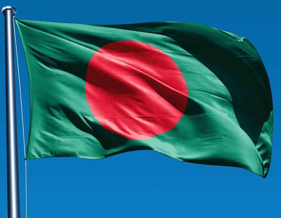 homesandshopsattackedtemplevandalisedinkhulnabangladesh