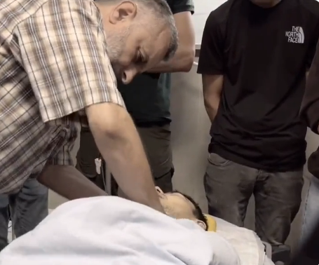 Video of Palestinian doctor attempts to save son shot by Israeli forces