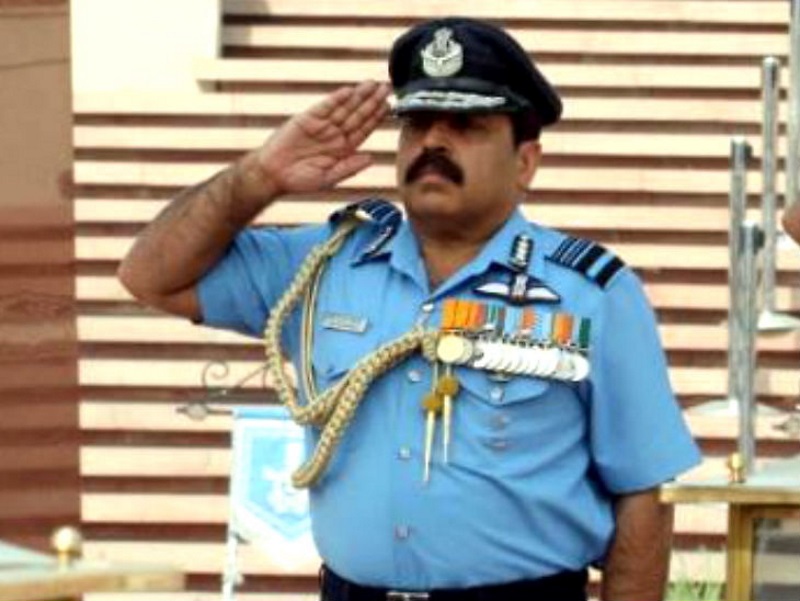 chiefoftheairstaffindianairforcearrivesindhakaon3dayvisit