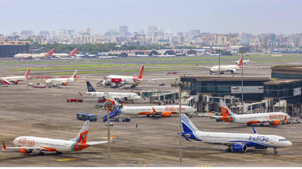 Air India, IndiGo reroute flights amid Iran airspace closure