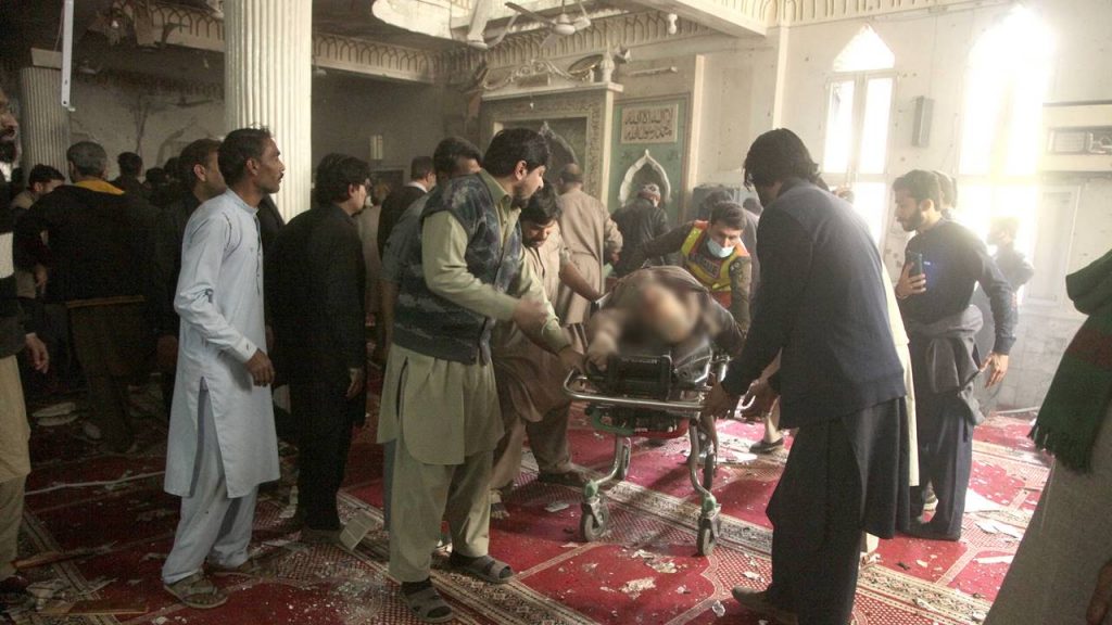 57dead200injuredinpeshawarsimambargahattack