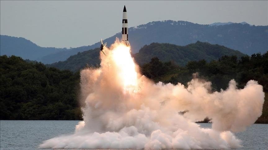 northkorealaunchesmultiplecruisemissilesintoseaofjapansouthkoreaonhighalert