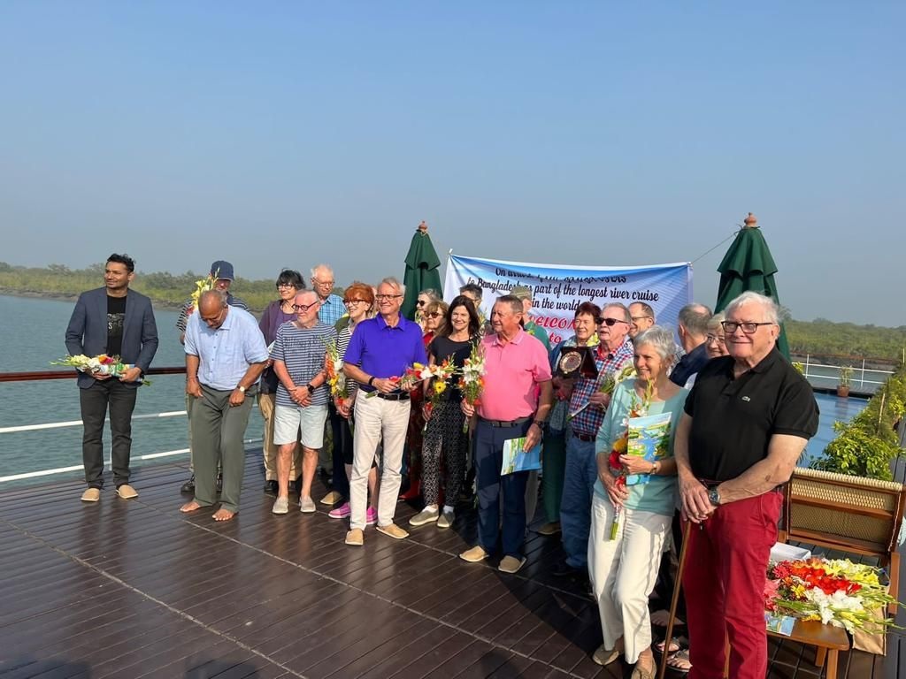 Cruise ship Ganga Vilas enters Bangladesh