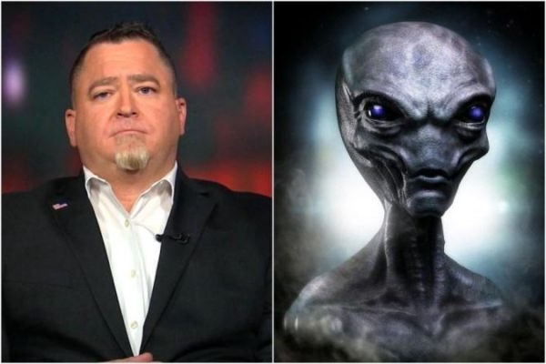 pentagonsufoexperttoreleaseshockingdetailsaboutalienexistence