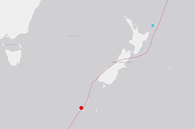 breakingnews:newzealandrockedbystrong61magnitudeearthquakeasapowerfultremorstrikeswellington