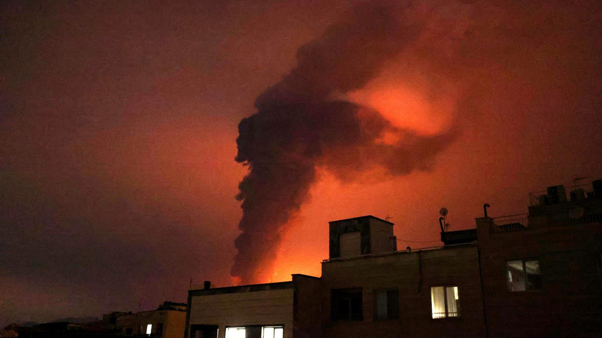 Israeli strikes on oil depot, doomsday-like fire engulfs Iran