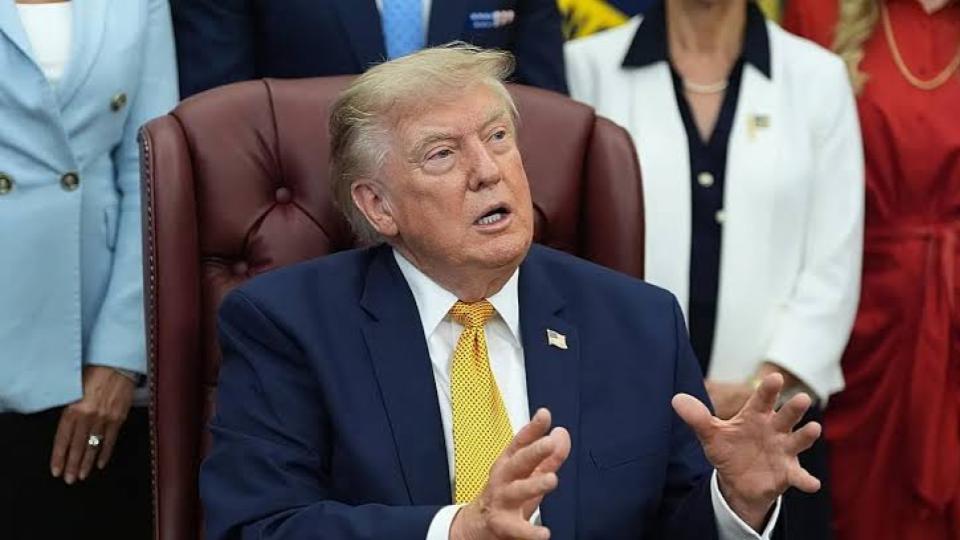 Trump Says Iran Facing Last Chance Before Decapitation