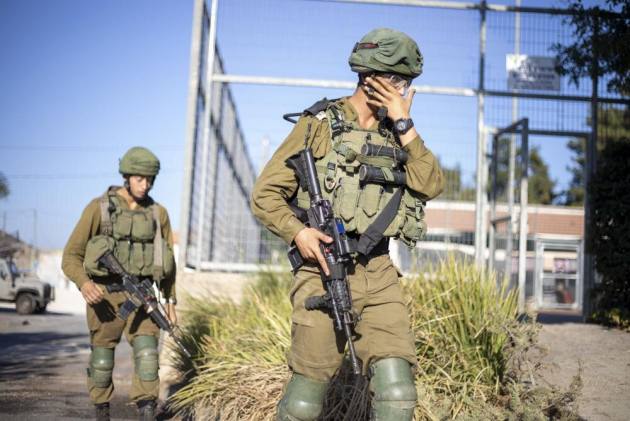 israeliarmyarresttwopalestinianprisonersescapees