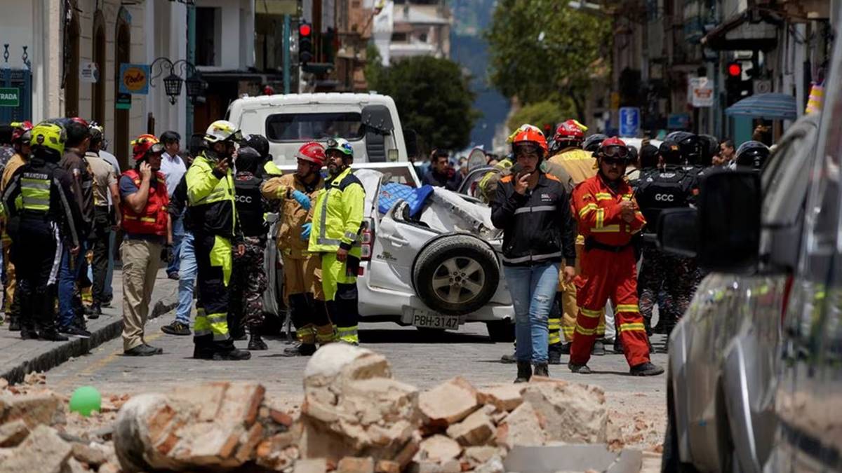 14 killed after 6.8 magnitude earthquake hits Ecuador