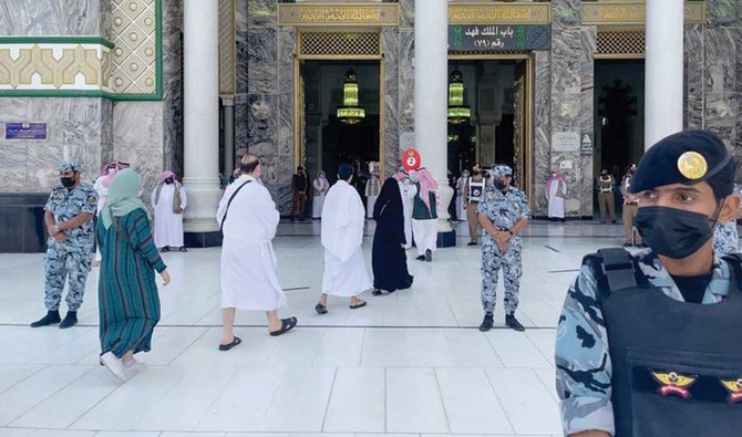 Saudi Arabia mobilizes 22K personnel to serve Haj pilgrims