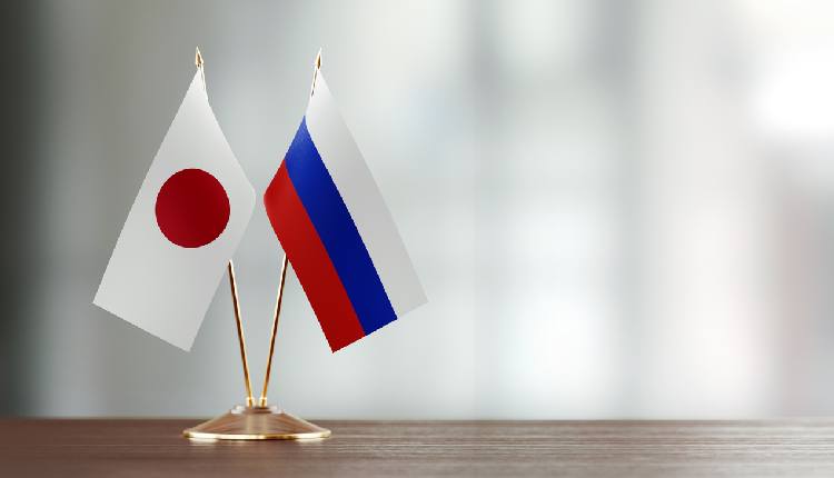 Japan willing to resume peace talks with Russia