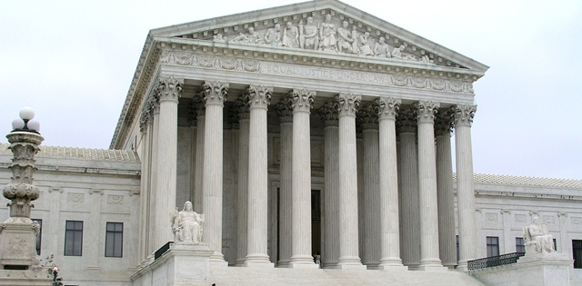 US supreme court clears way for deportations of 8 men to South Sudan